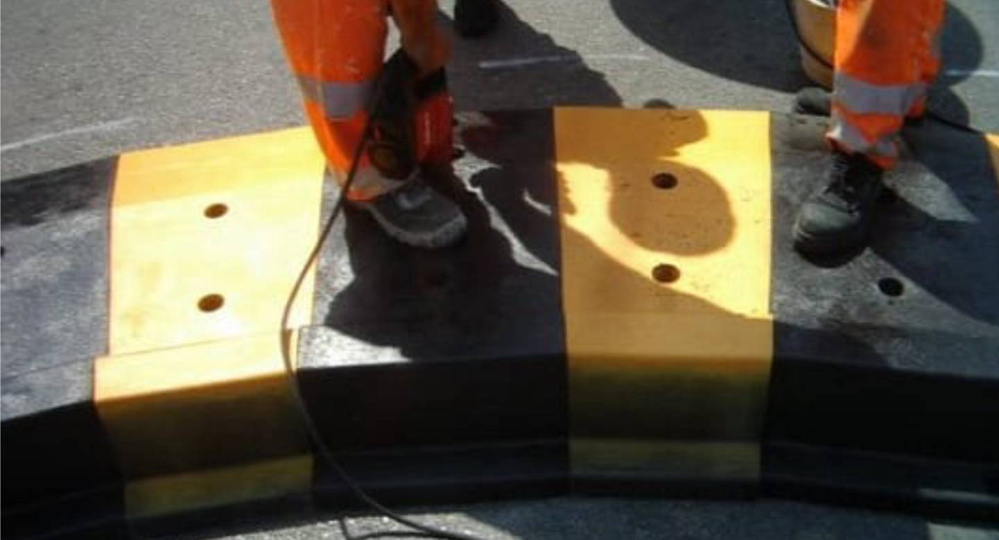 Suministro e instalación de rotonda prefabricada en Tenerife y Las Palmas de Gran Canaria