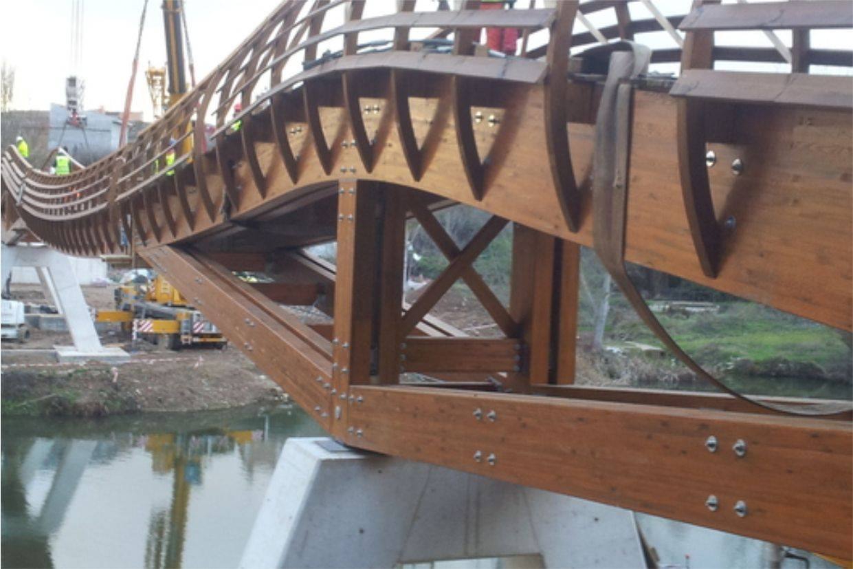 IMPORTACIÓN DE MADERA. PRODUCTOS EN MADERA TRATADA EN AUTOCLAVE ISLAS CANARIAS